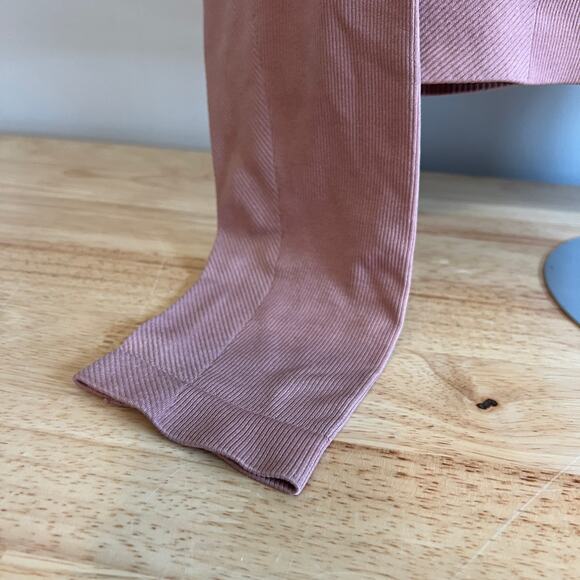 All in Motion Women's Tan Seamless Long Sleeve Crop Top - Size XXL - NWT - Picture 8 of 10